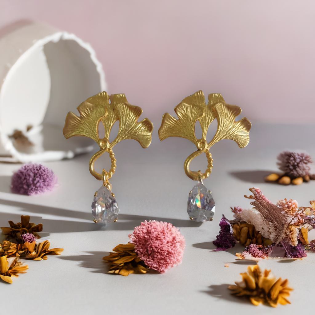 Ginkgo Leaf Drop Earrings - Golden
